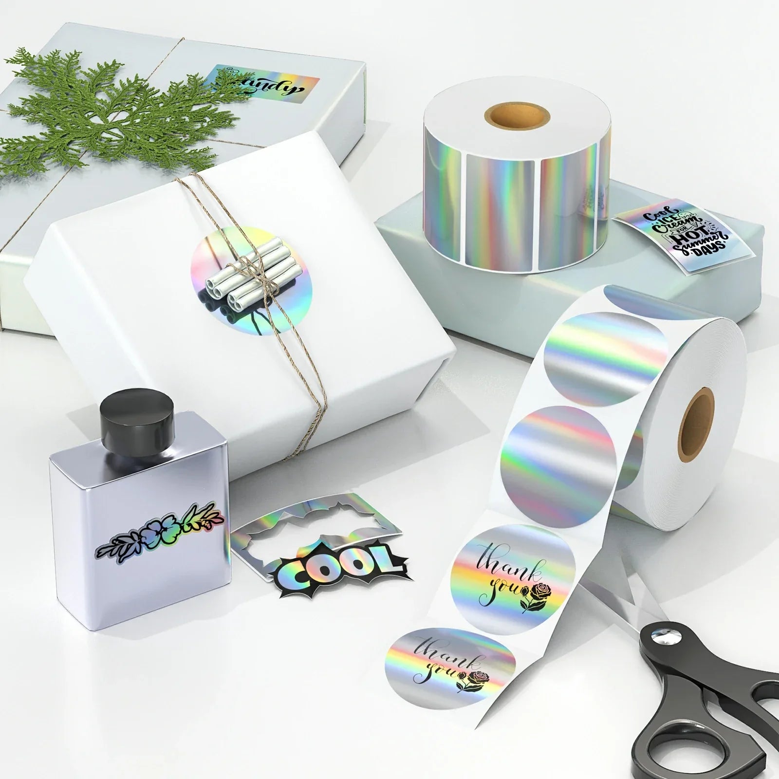 Die holografischen Thermoetiketten von MUNBYN sind wasser-, öl- und kratzfest, bieten einen klaren Aufdruck und eignen sich hervorragend als Produkt- oder Markenetiketten für eine Vielzahl von Materialien.